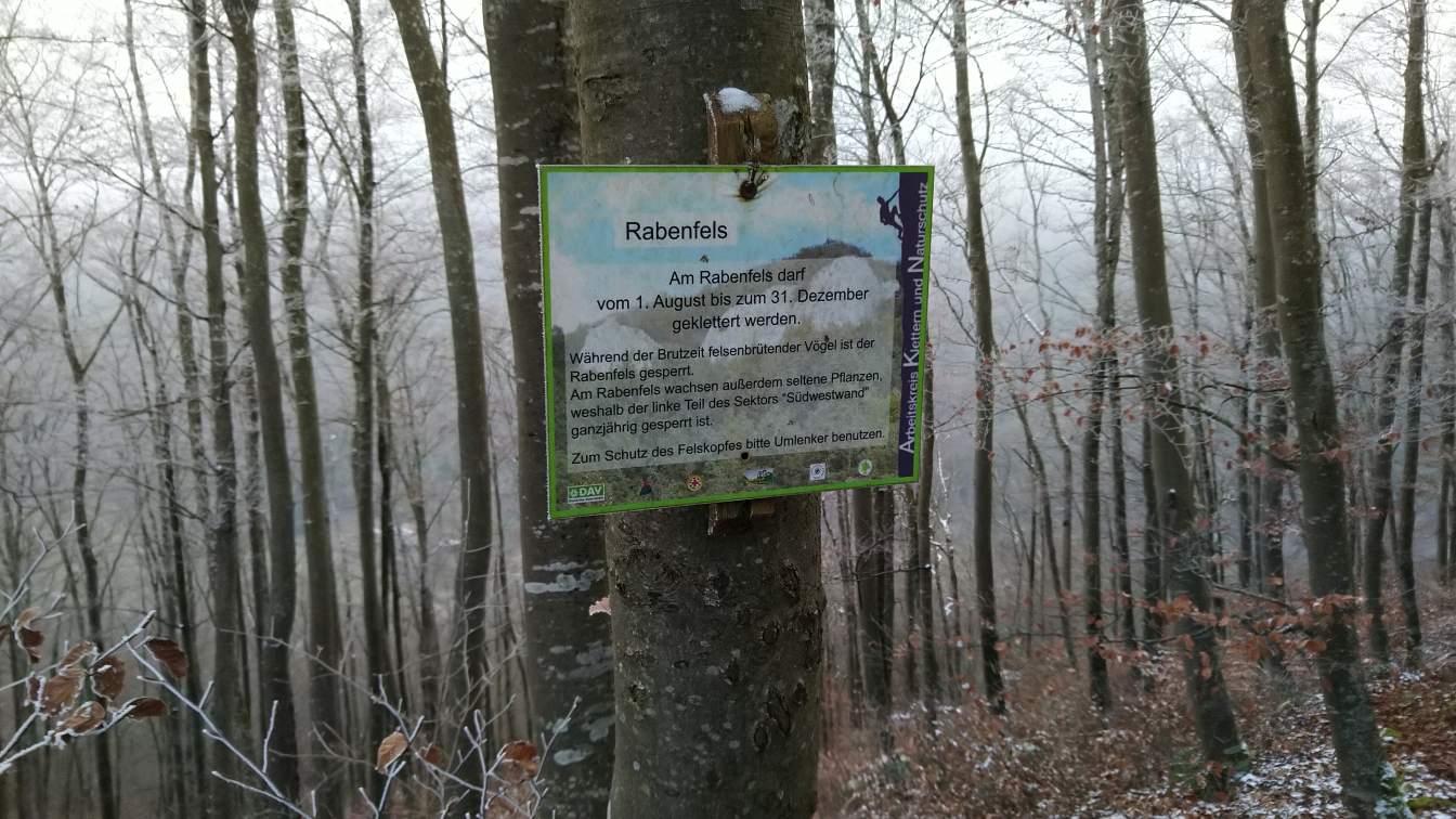 Bildtitel: Info zum Rabenfels