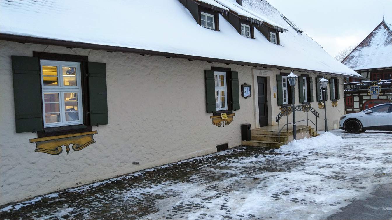 Bildtitel: Hofgut Hohenkarpfen