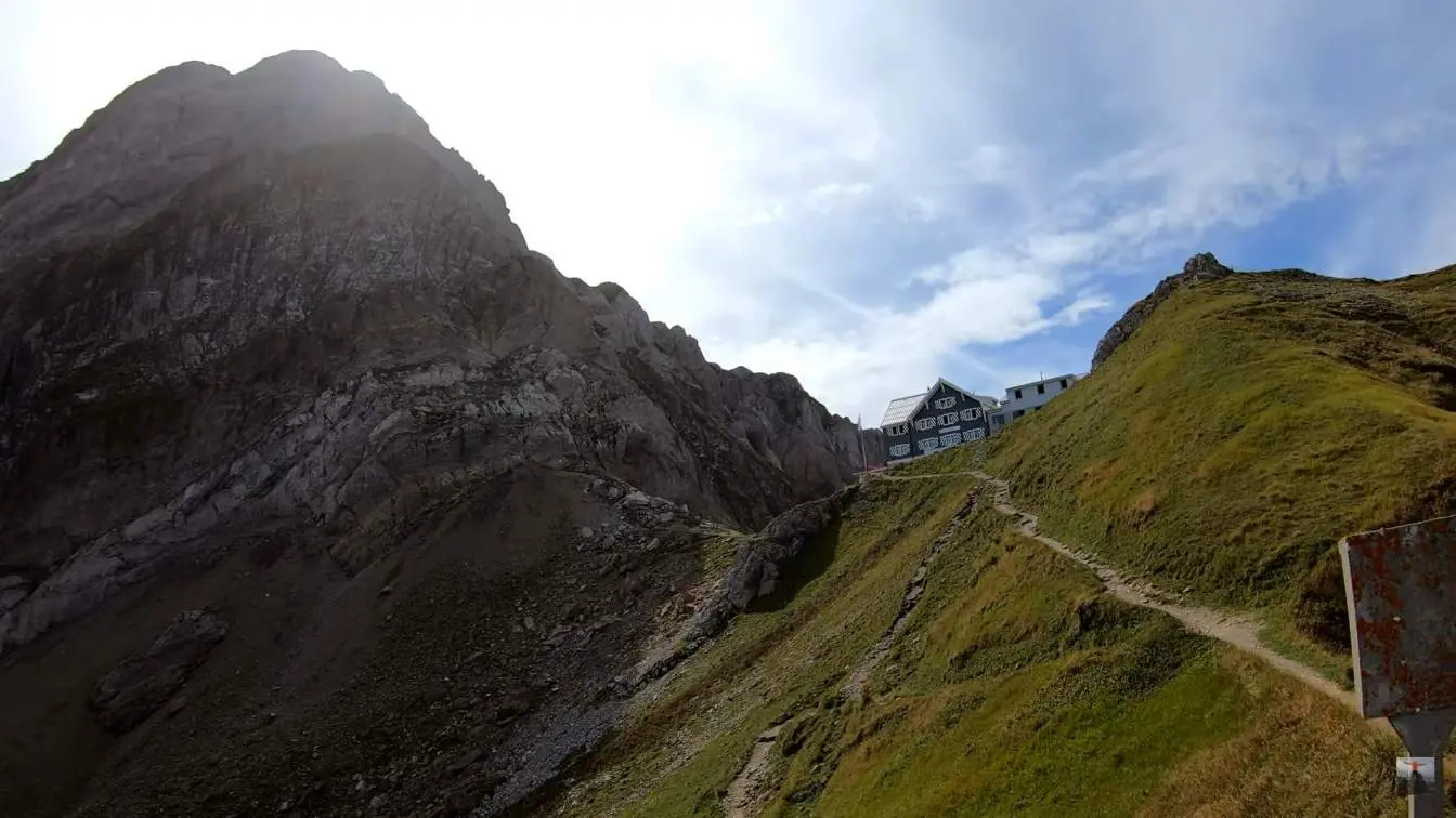Bildtitel: Berggasthaus Rotsteinpass