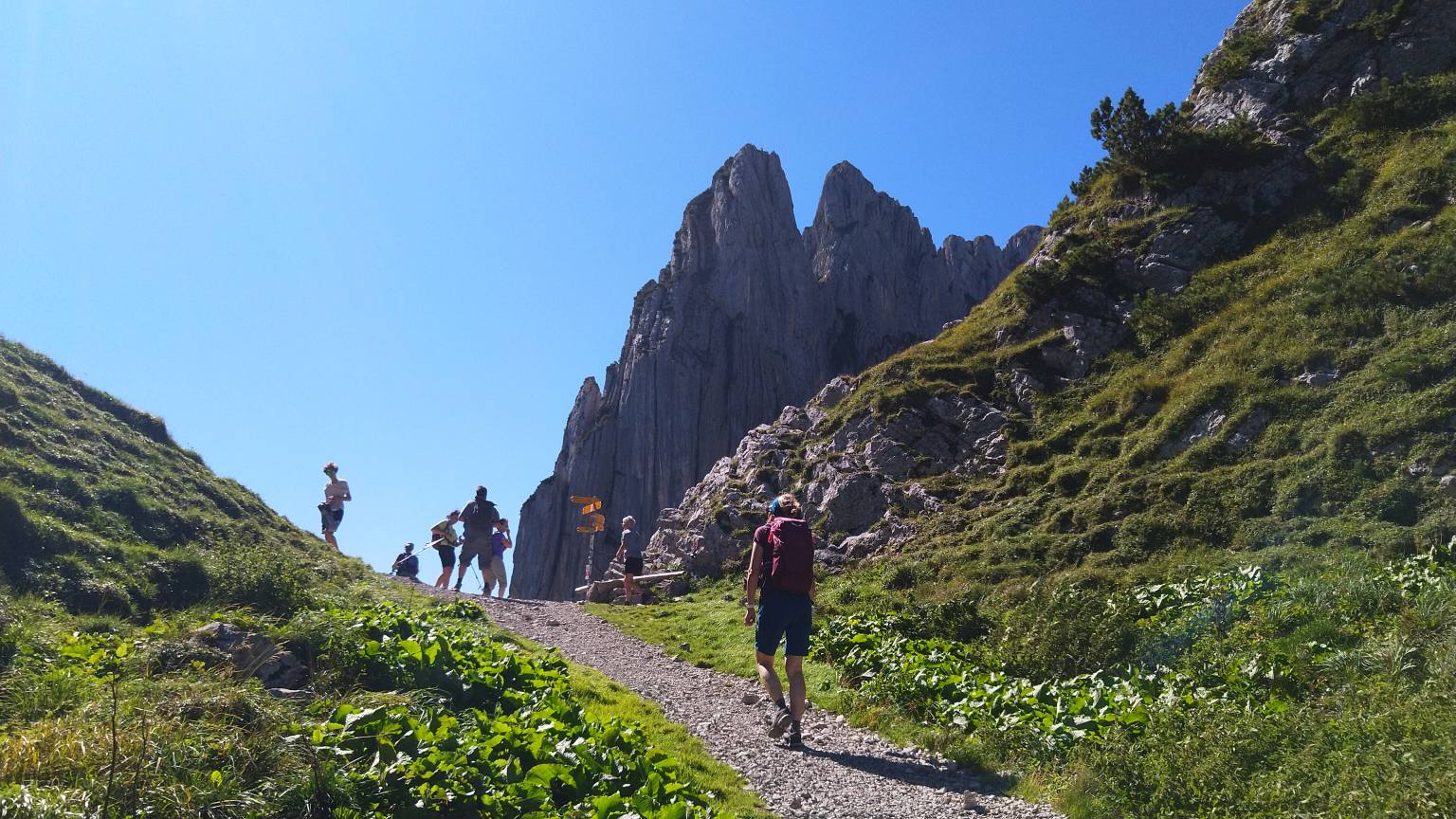 Bildtitel: Saxerlücke und Kreuzberge