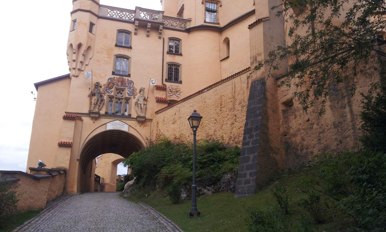 Bildtitel: Schloßeingang Hohenschwangau