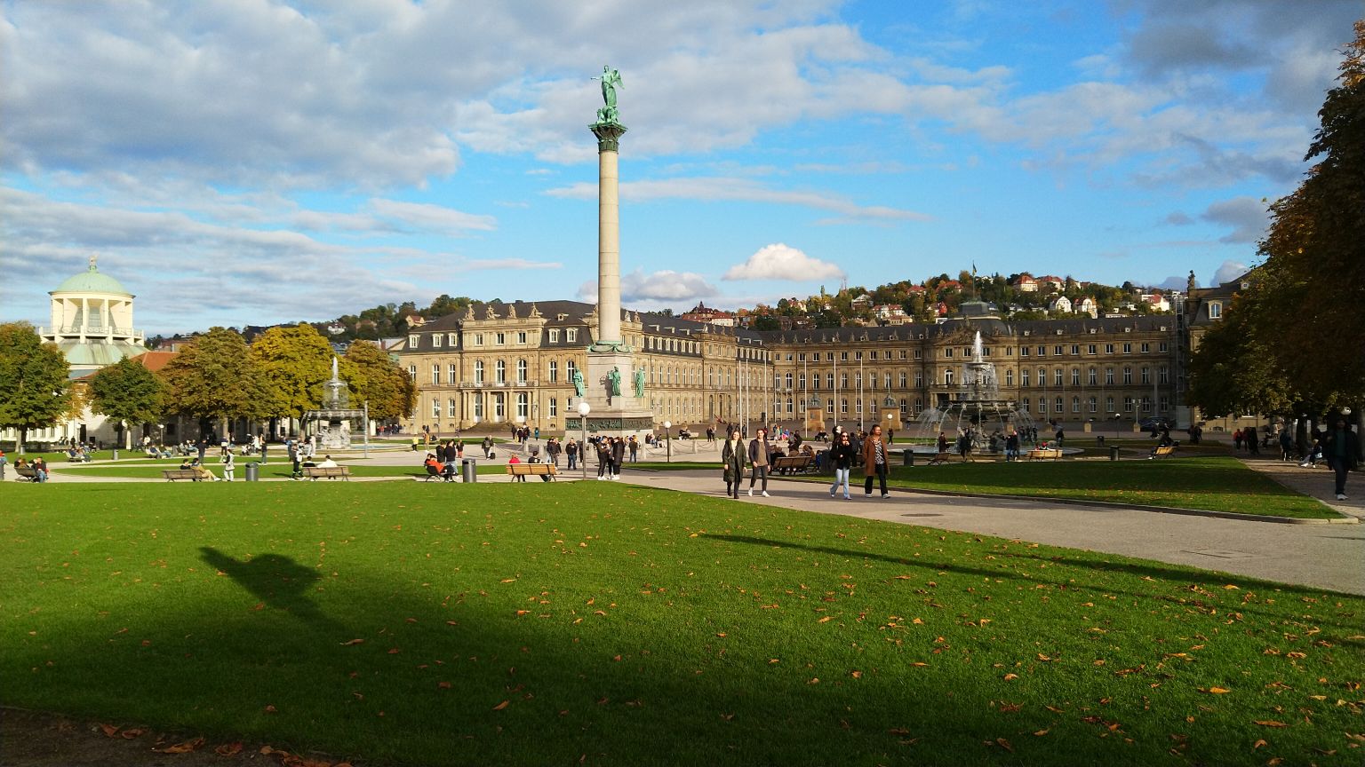 Bildtitel: Schloßplatz Stuttgart
