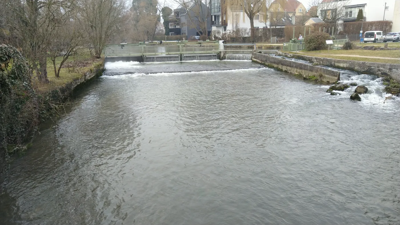 Bildtitel: Wehr an der Aach