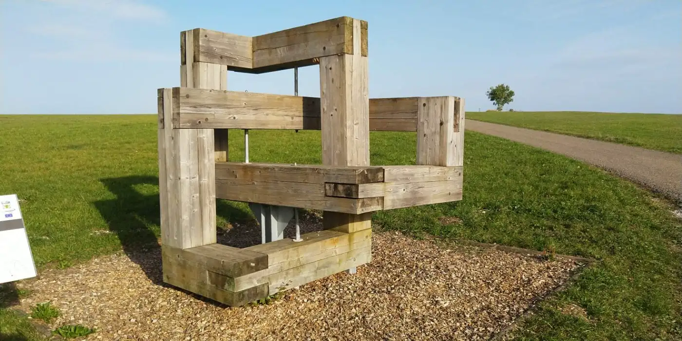 Bildtitel: Verzahnt und verschlungen