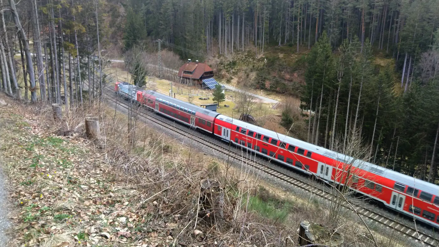 Bildtitel: Schwarzwaldbahn - Fahrtrichtung Konstanz