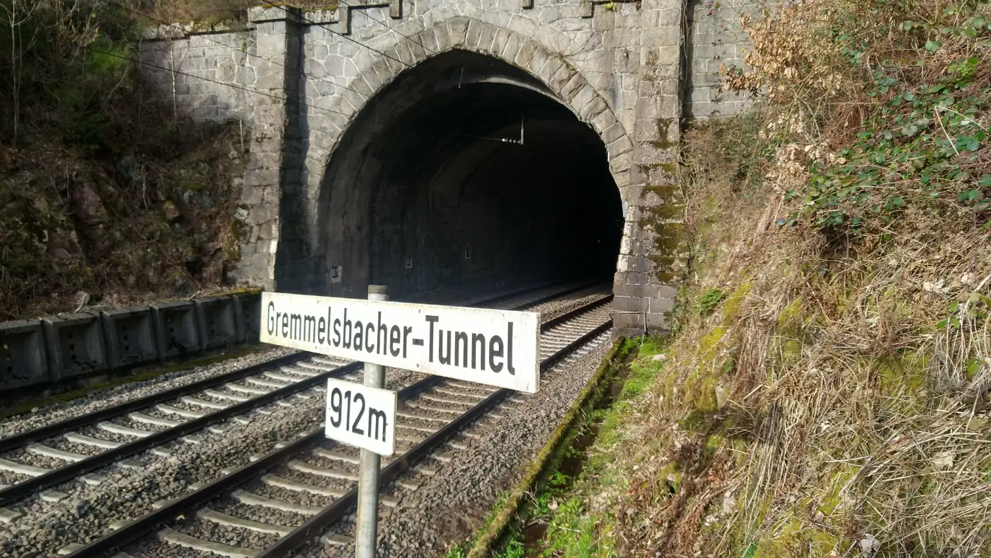 Bildtitel: Gremmelsbacher Tunnel