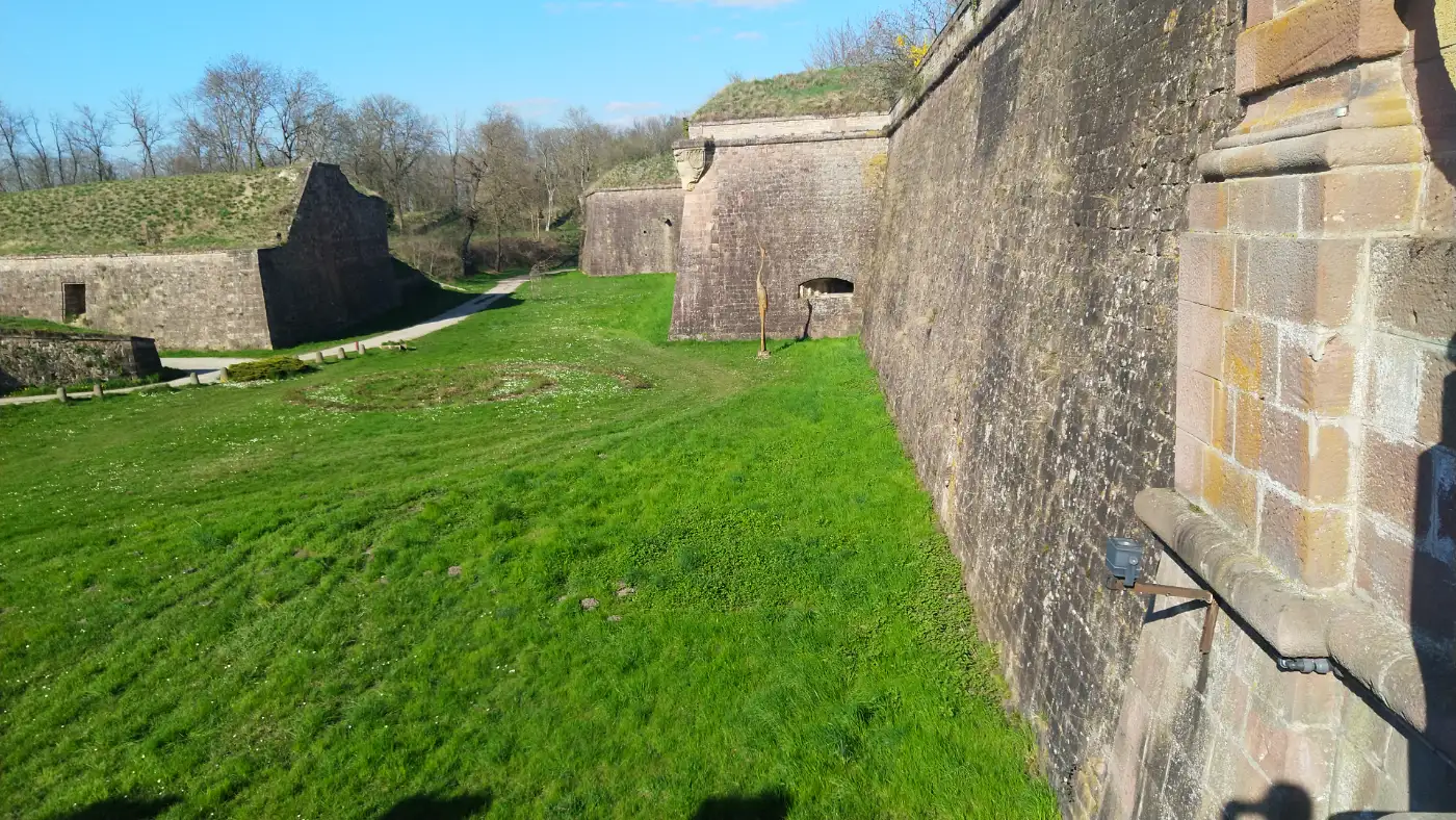 Bildtitel: Verteidigungsanlage