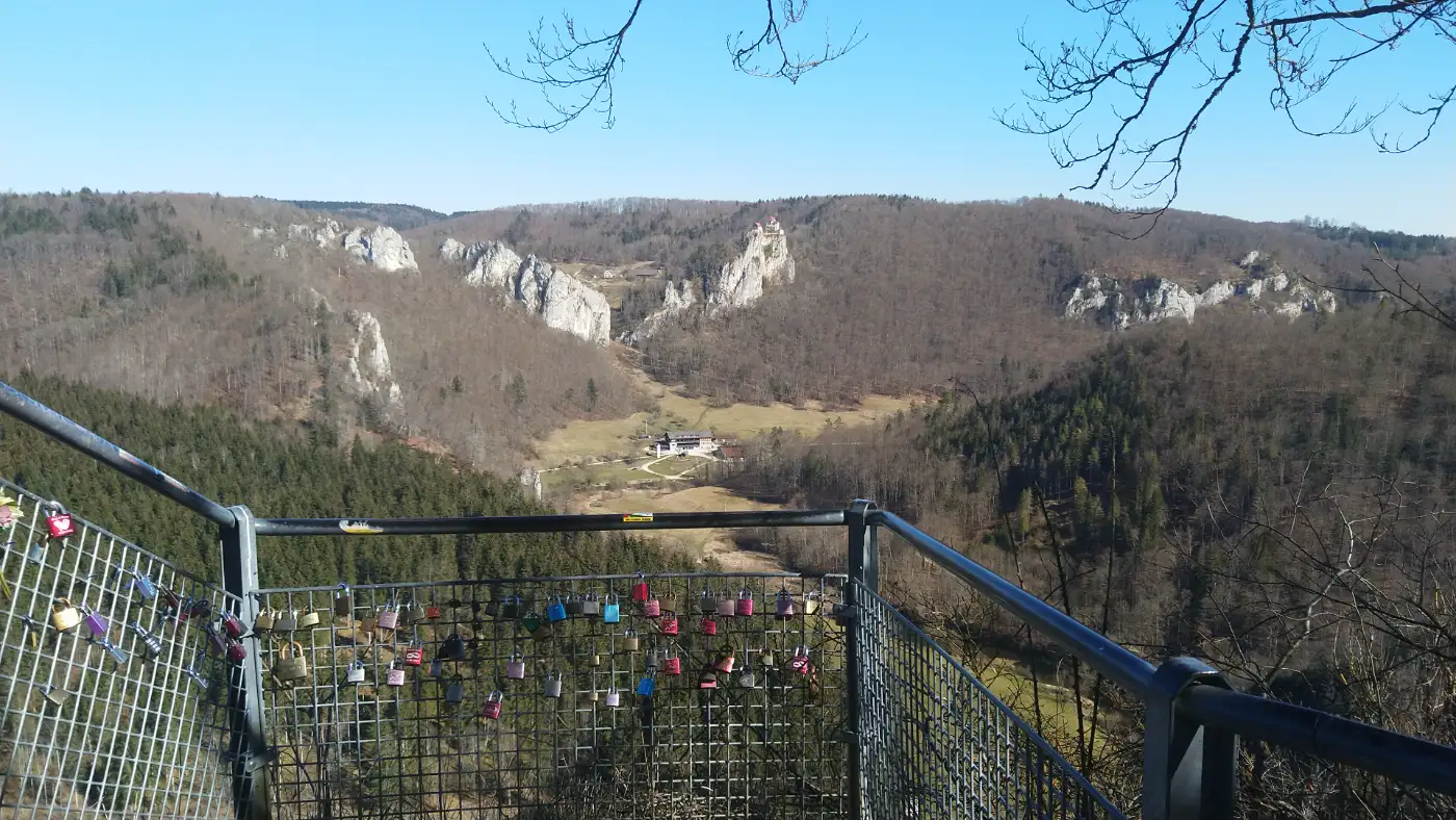 Bildtitel: Viewpoint Knopfmacherfels