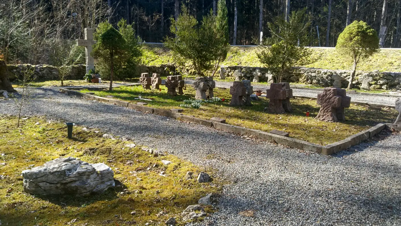 Bildtitel: Military Cemetery