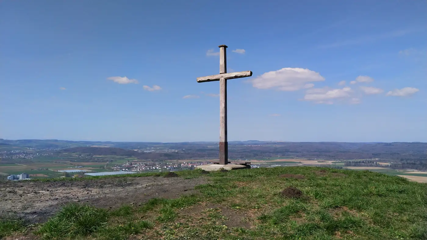 Bildtitel: Offeren Mountain Cross