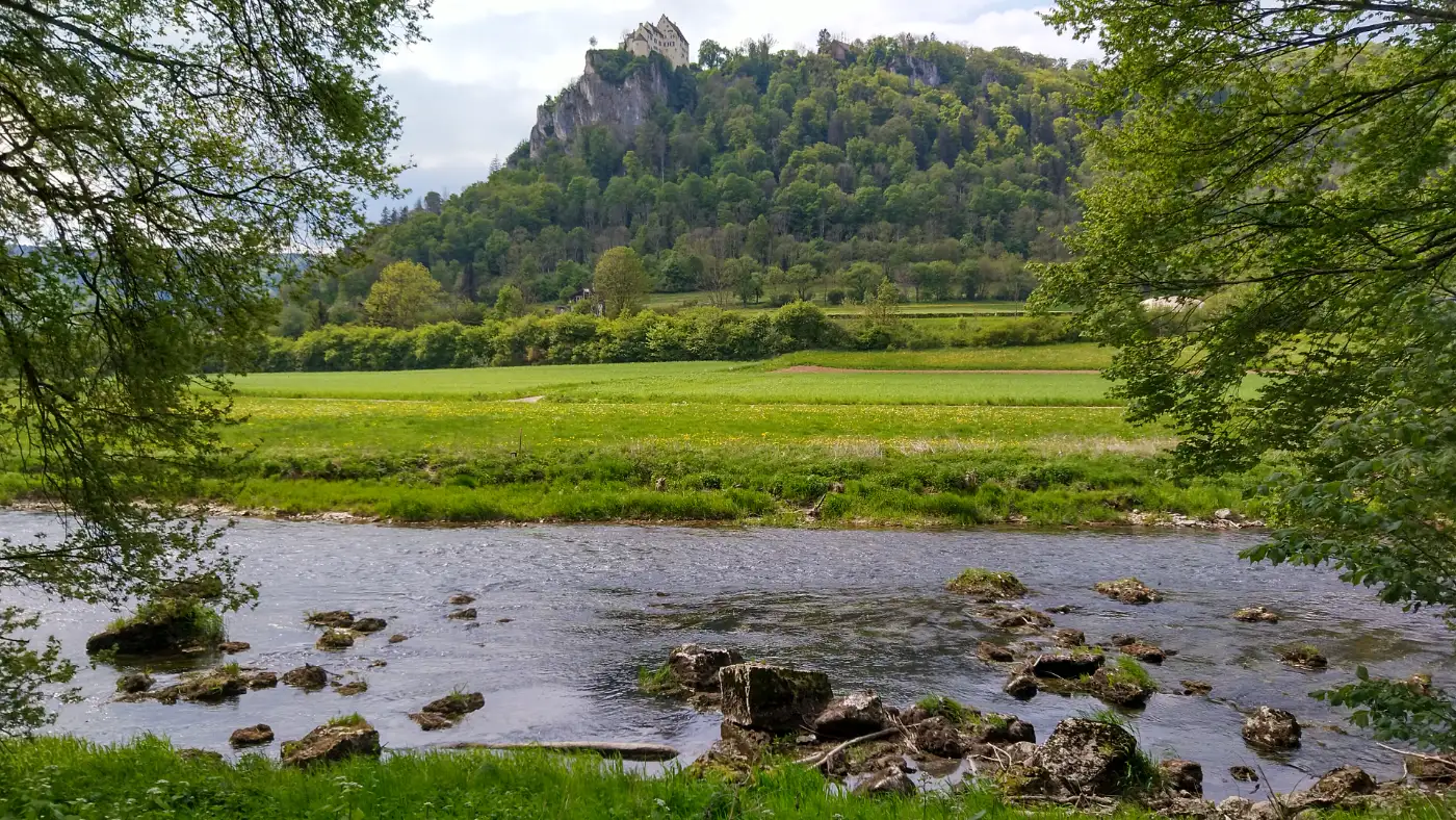 Bildtitel: an der Donau