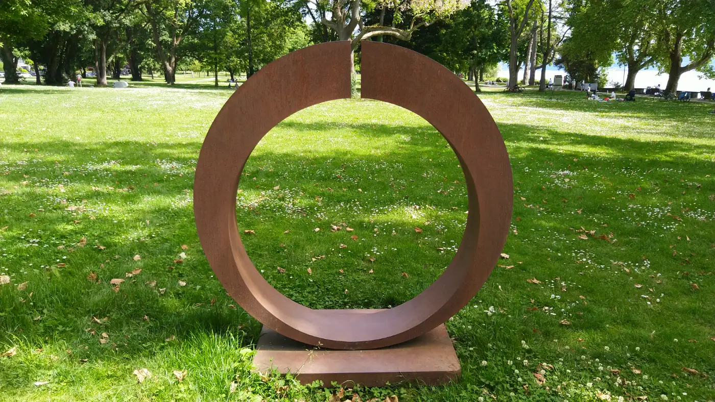 Bildtitel: Stahlplastik Dicircle Rüdiger Seidt