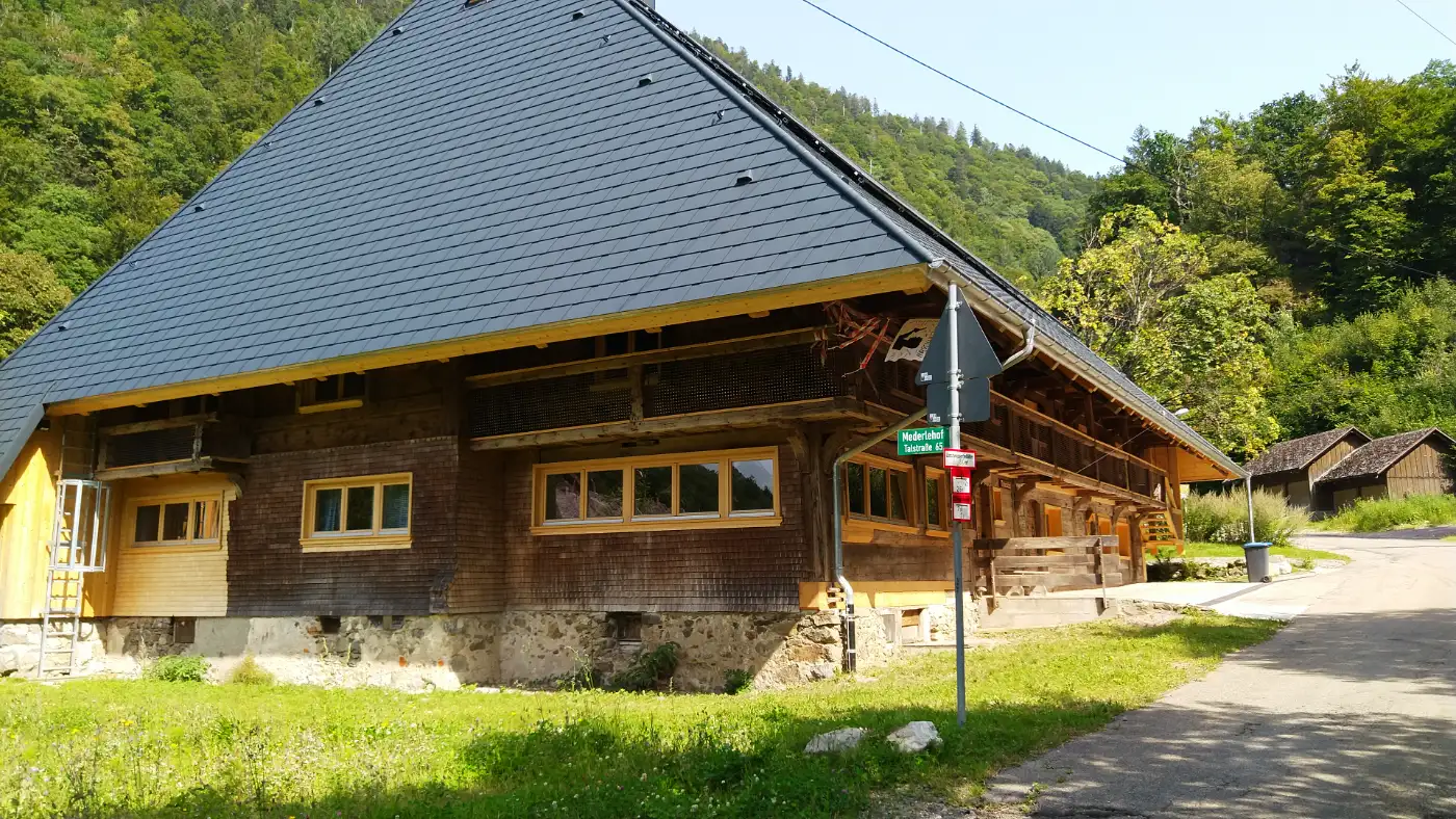 Bildtitel: Mederlehof in Oberried-Zastler