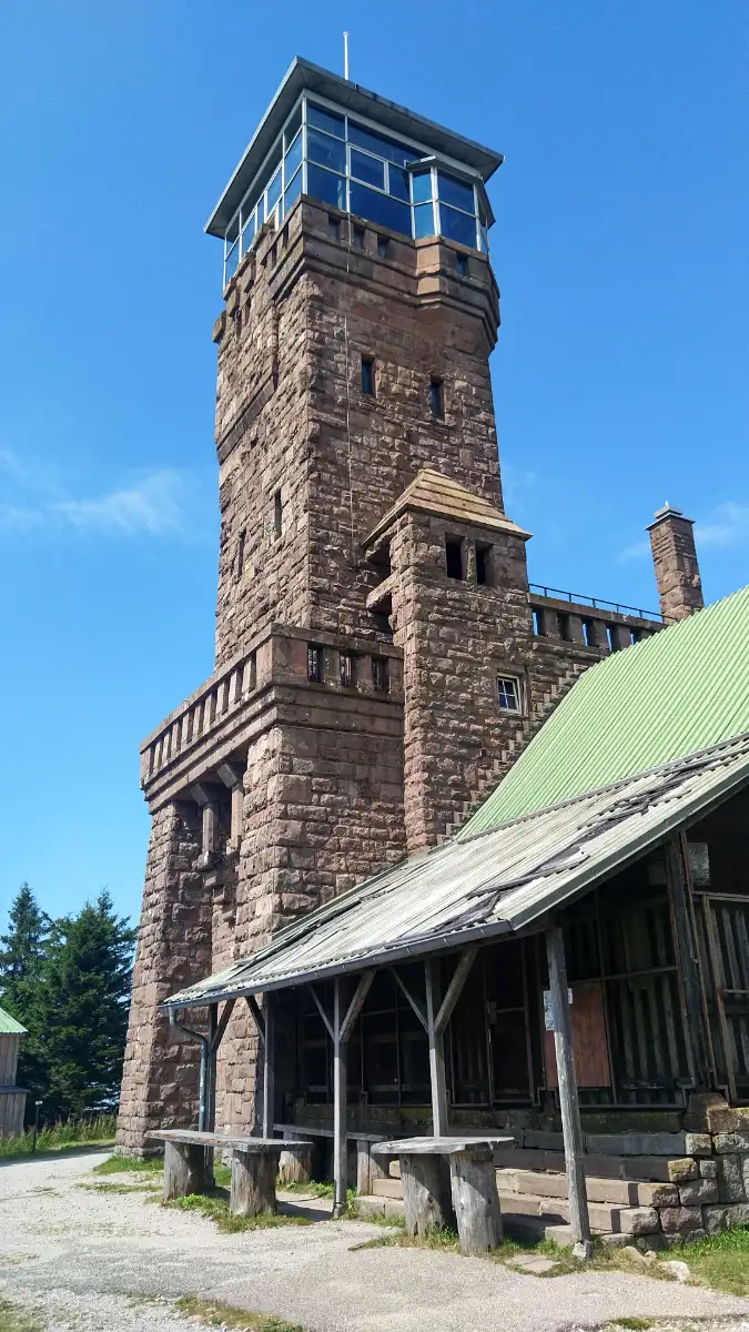 Bildtitel: Aussichtsturm auf der Hornisgrinde