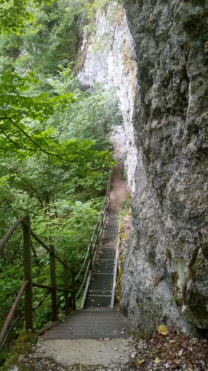 Bildtitel: spektakuläre Wegführung