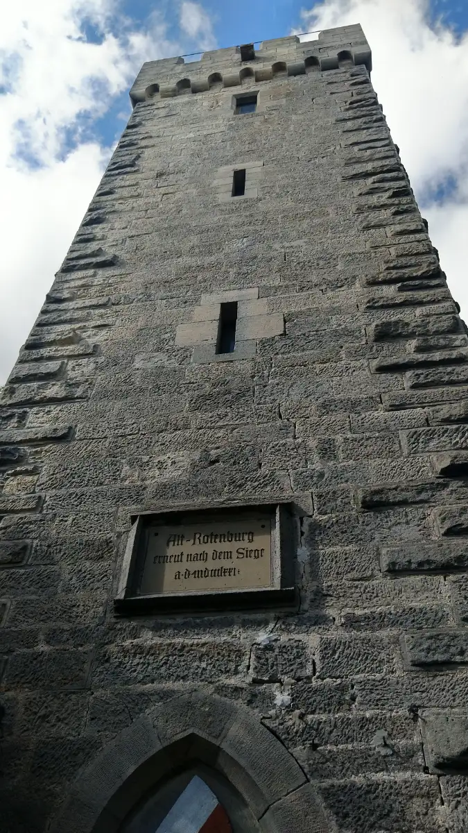 Bildtitel: Alt Rotenburg mit Burg- und Aussichtsturm auf dem Rotenberg