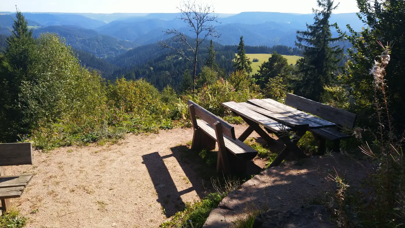 Bildtitel: Rastplatz mit Aussicht beim Teisenkopf