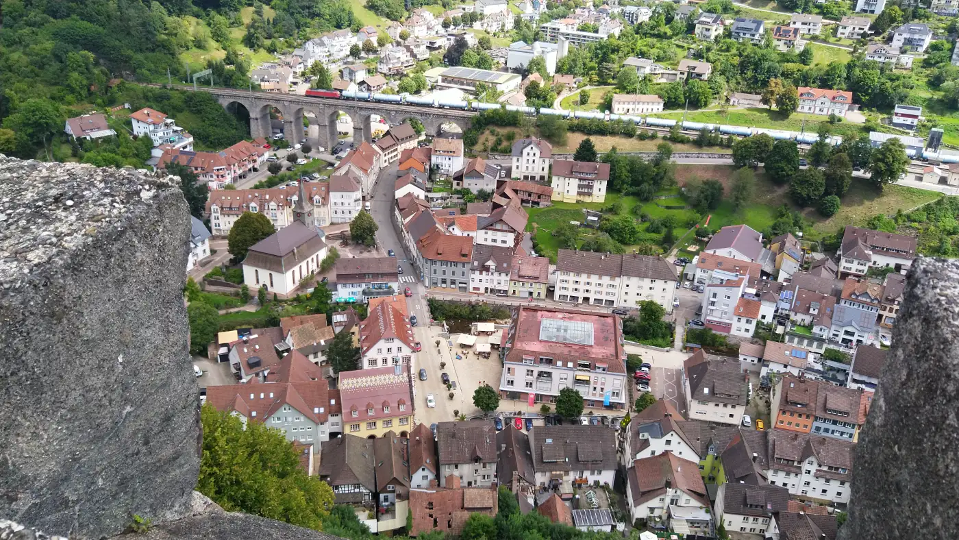 Bildtitel: Hornberg im Mittleren Schwarzwald - Aussicht vom Burgturm