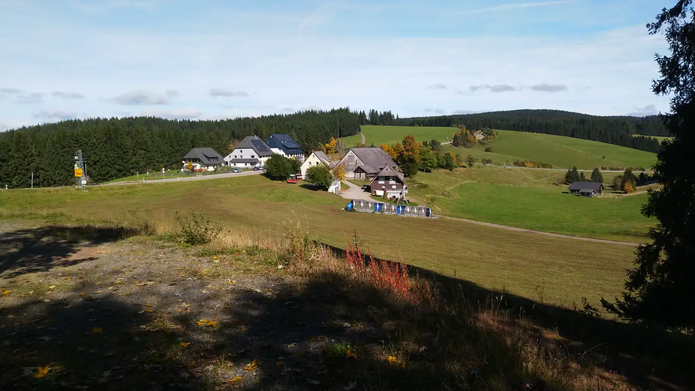 Bildtitel: Aussicht auf den Weiler Kaltenherberg