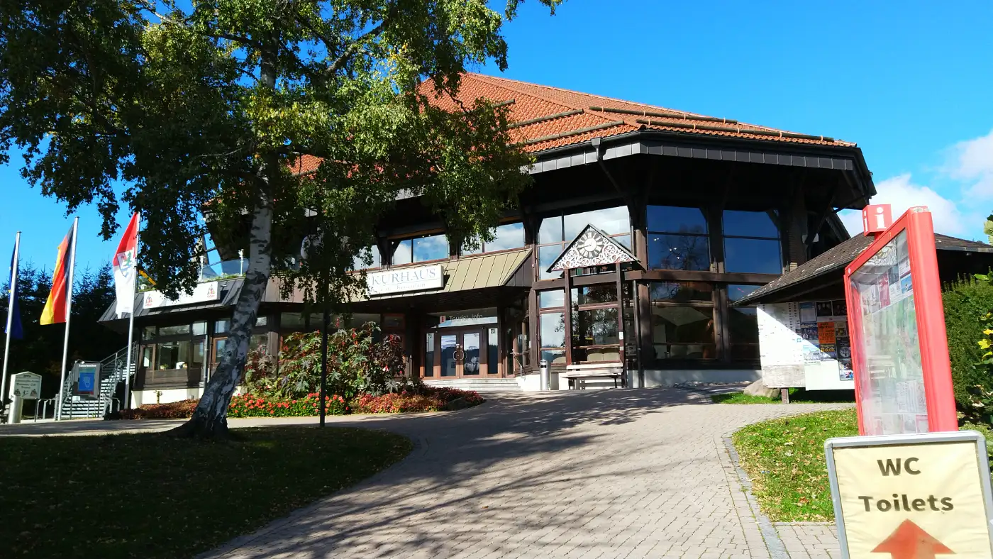 Bildtitel: Kurhaus Titisee in Titisee-Neustadt im Schwarzwald