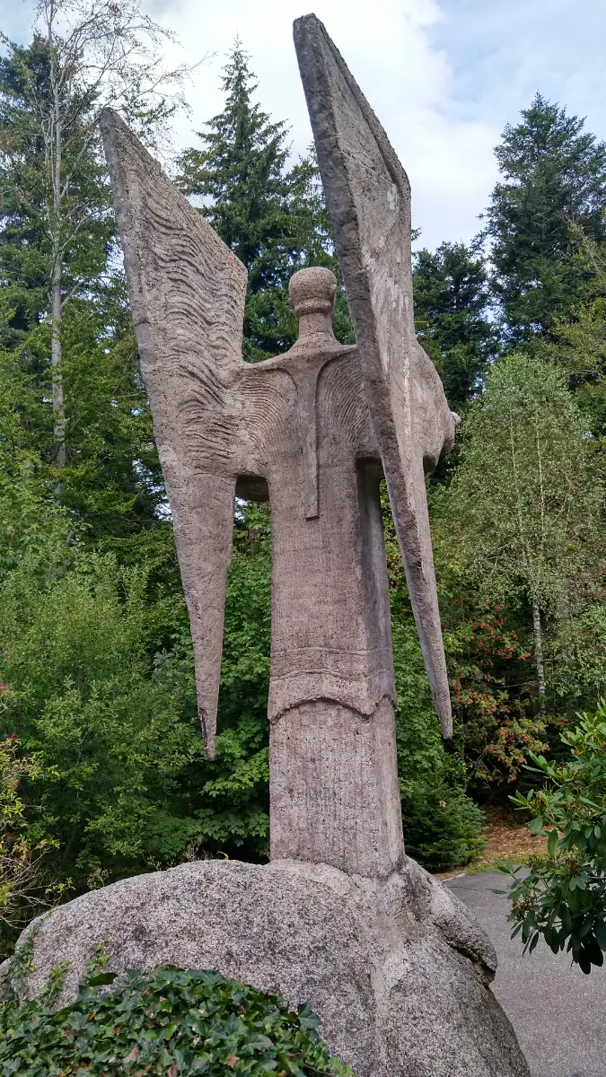 Bildtitel: Figur des Erzengels Gabriel