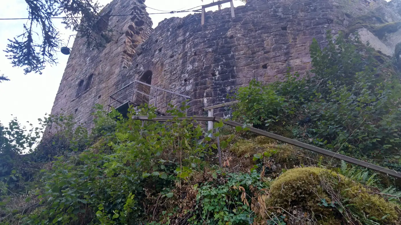 Bildtitel: Burg Oberfalkenstein